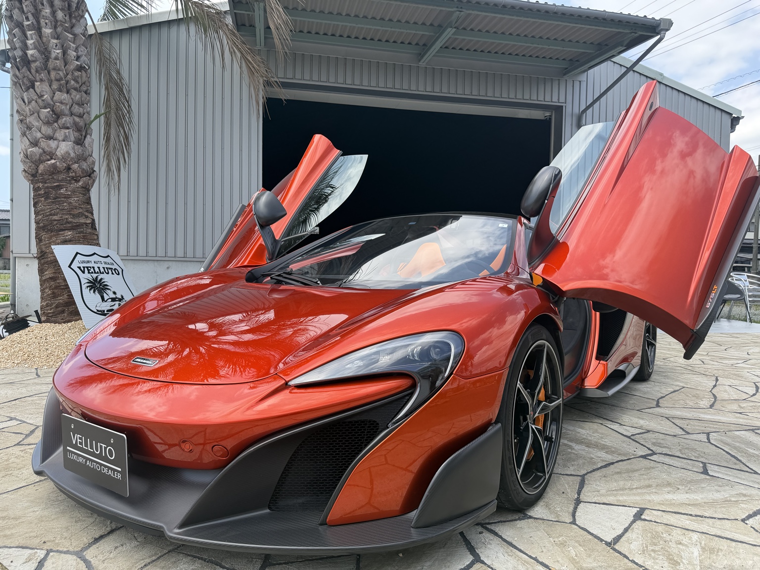 VELLUTOの販売実績：McLaren 675LT SPIDER